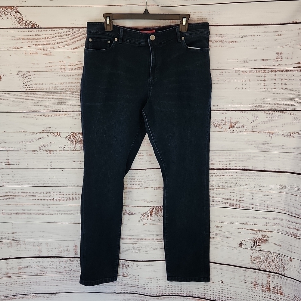 L.L.Bean women's straight leg dark blue jeans